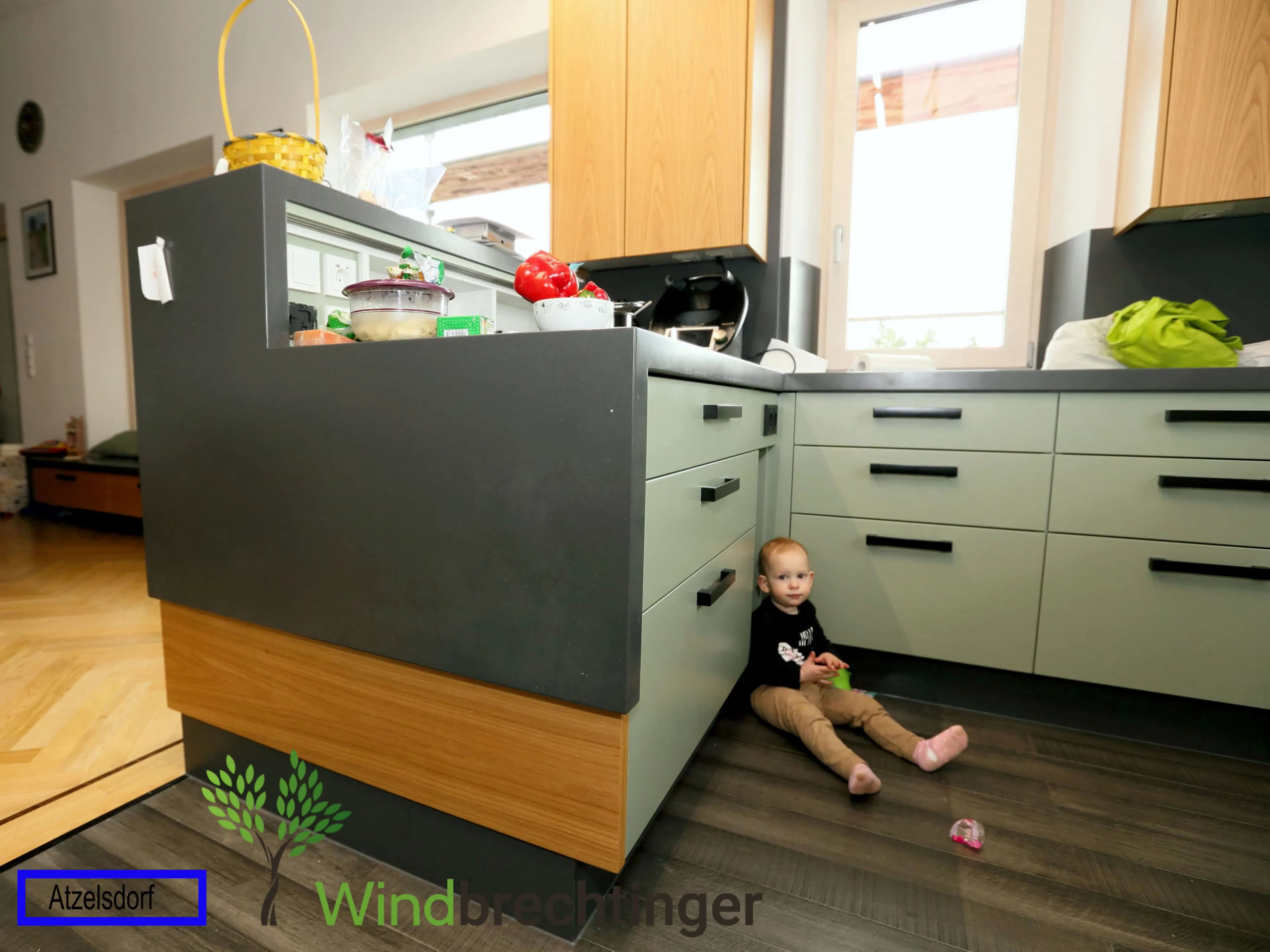  Moderne Küche in Atzelsdorf Ein Meisterstück von Tischlerei Windbrechtinger 2