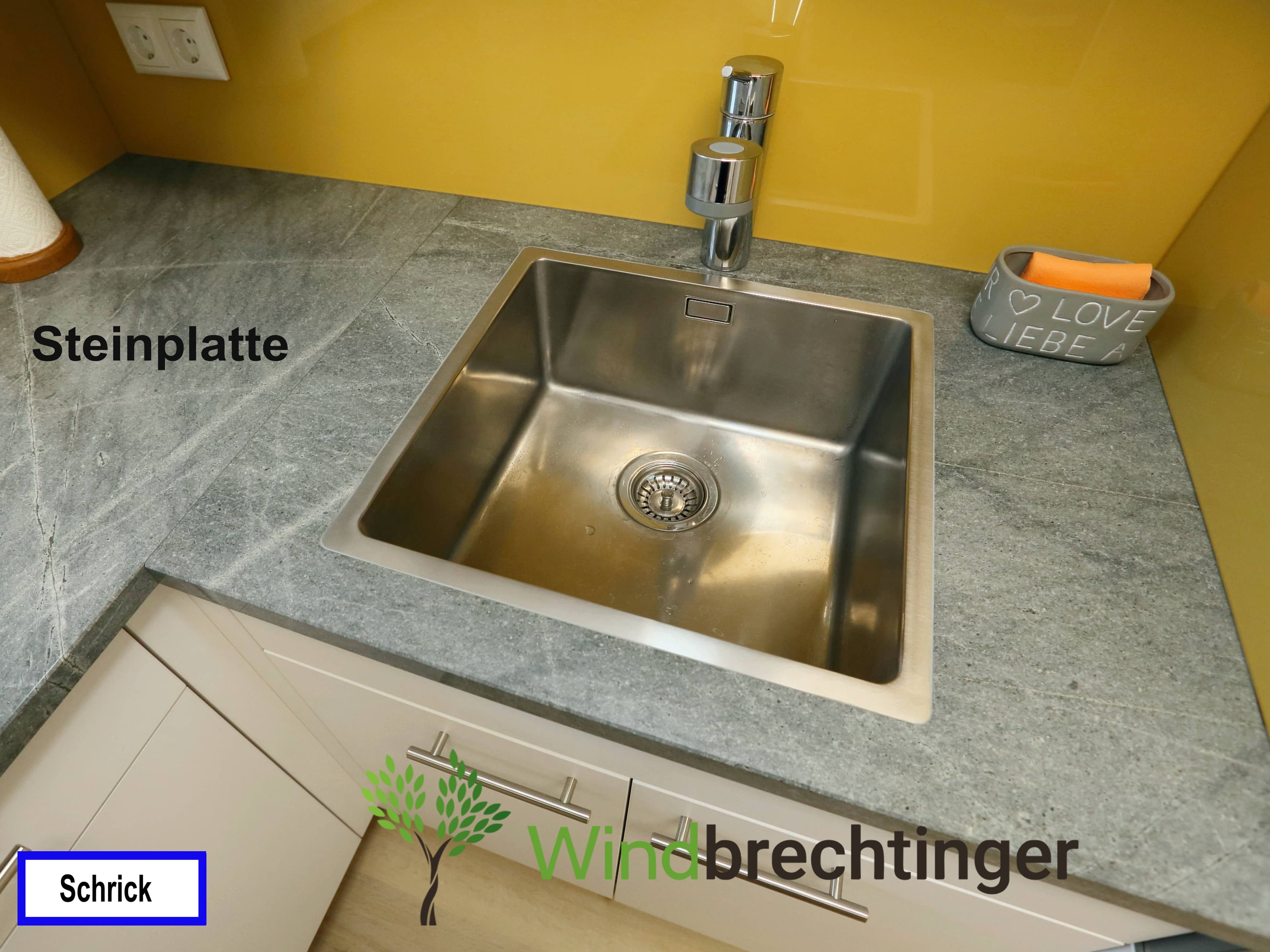 Küchenrenovierung in Schrick – Tischlerei Windbrechtinger